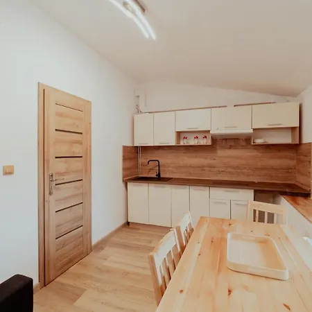 Stary Dvor Apartment *