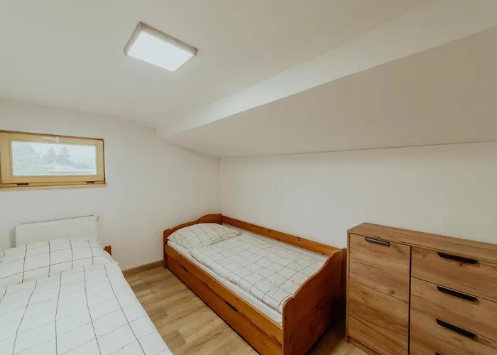 Stary Dvor Apartman *