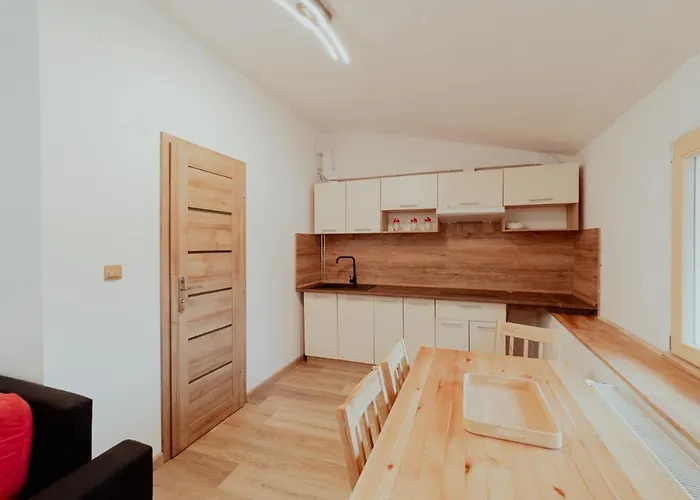 Stary Dvor Apartman *